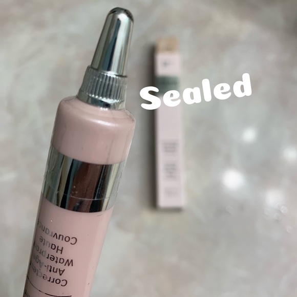 It Cosmetics Illumination Concealer Medium NIB - Picture 4 of 5